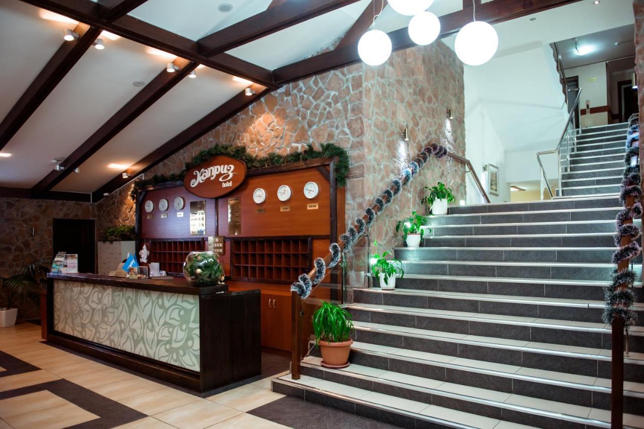 Kapriz Karakol Hotel Ngoại thất bức ảnh